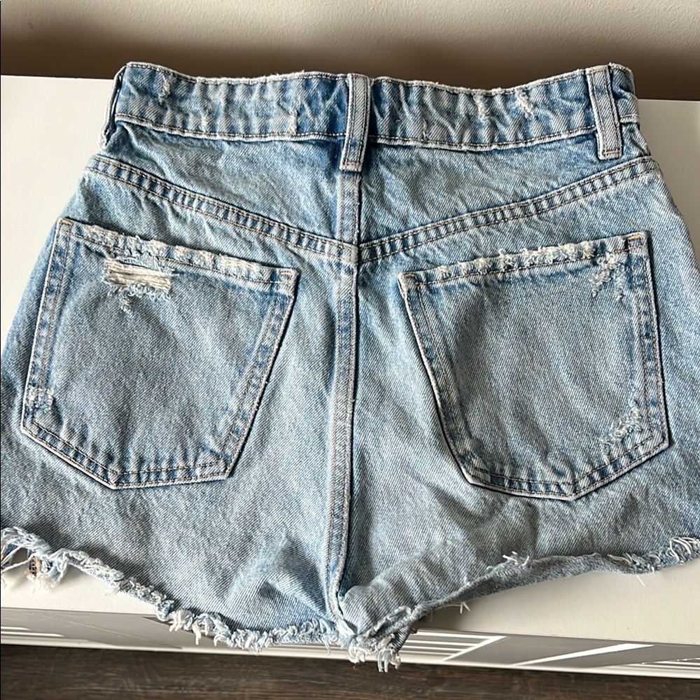 Zara Jean Shorts - Picture 2 of 6